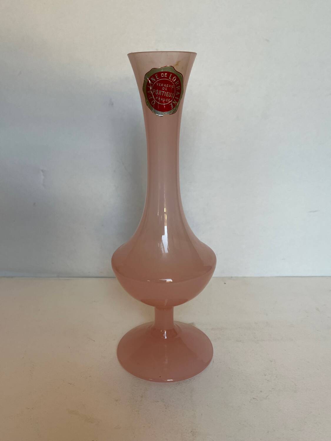 Pink opaline single-flower vase
