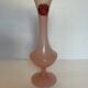 Vase soliflore en opaline rose