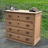 Commode en bois brut