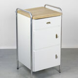 Armoires industrielles du milieu du siècle