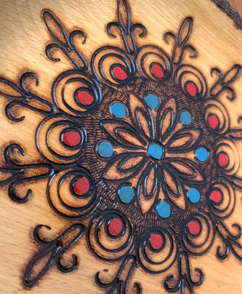 Vintage wooden wall plates, set of 4
