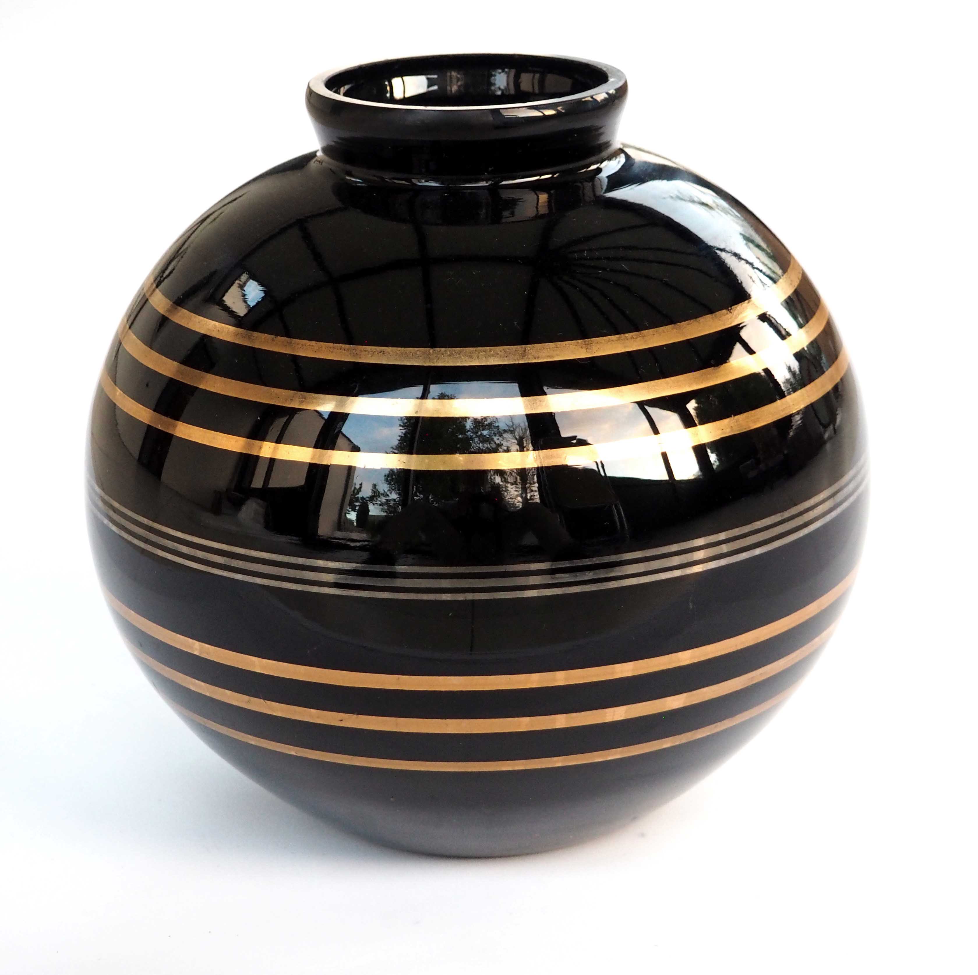 Gold and platinum art deco vase