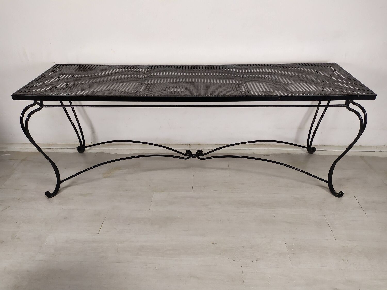 Table de jardin fer