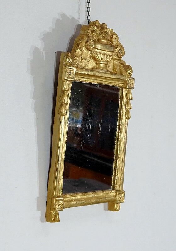 Gilded wood mirror, Louis XVI style – Early twentieth century