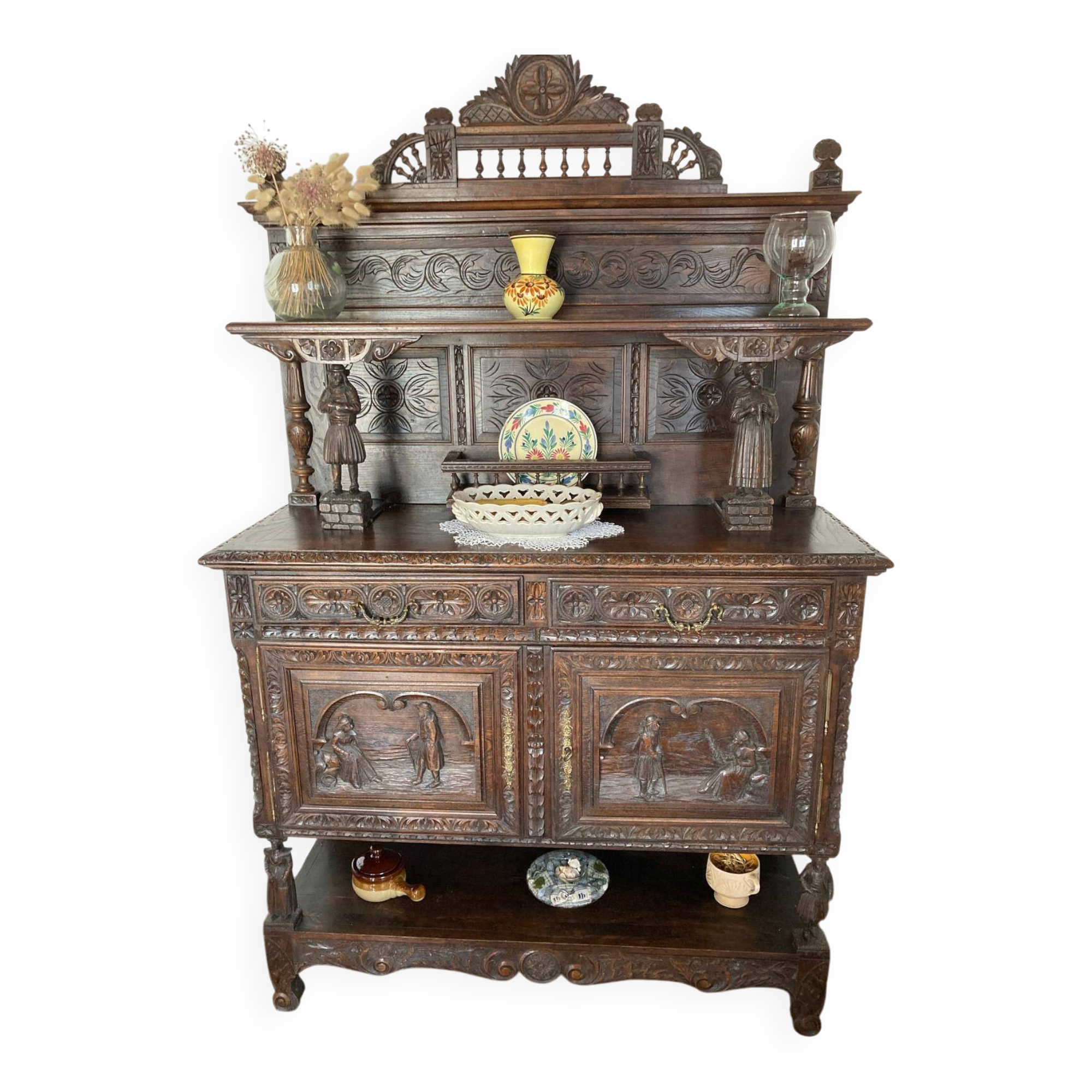 Buffet - Sideboard - Handcrafted Breton furniture in carved solid oak