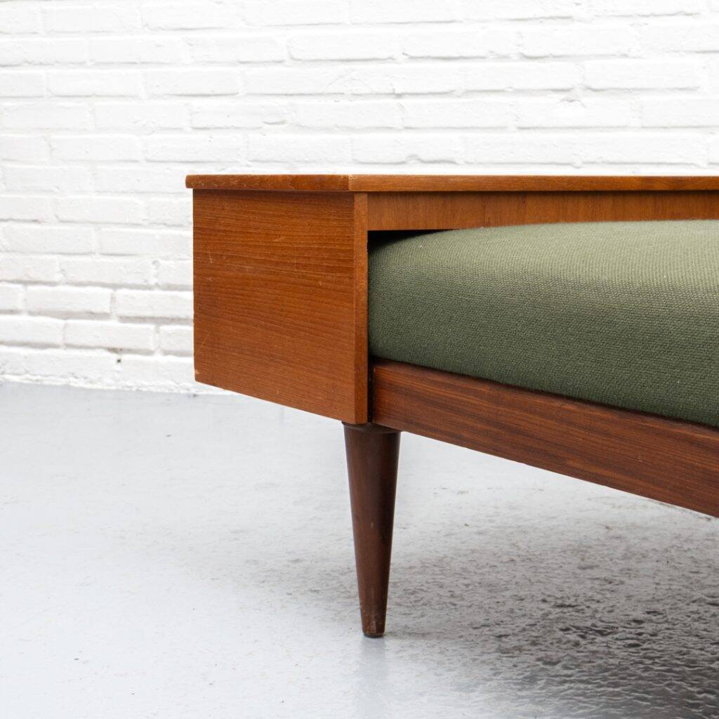 Ingmar Relling Svanette daybed sofa