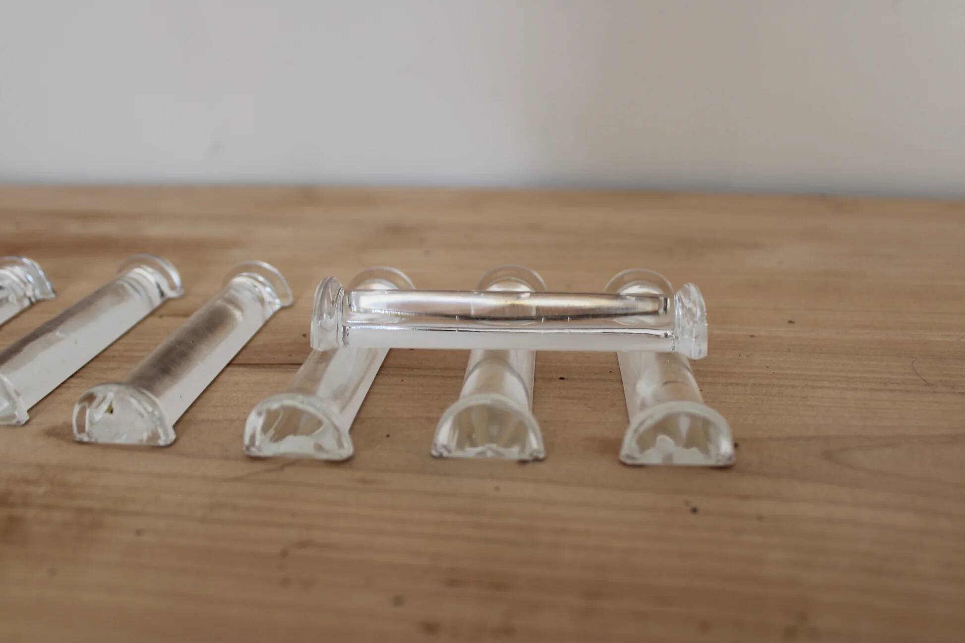 Set of 12 vintage glass knife rests – Original box – Hungary