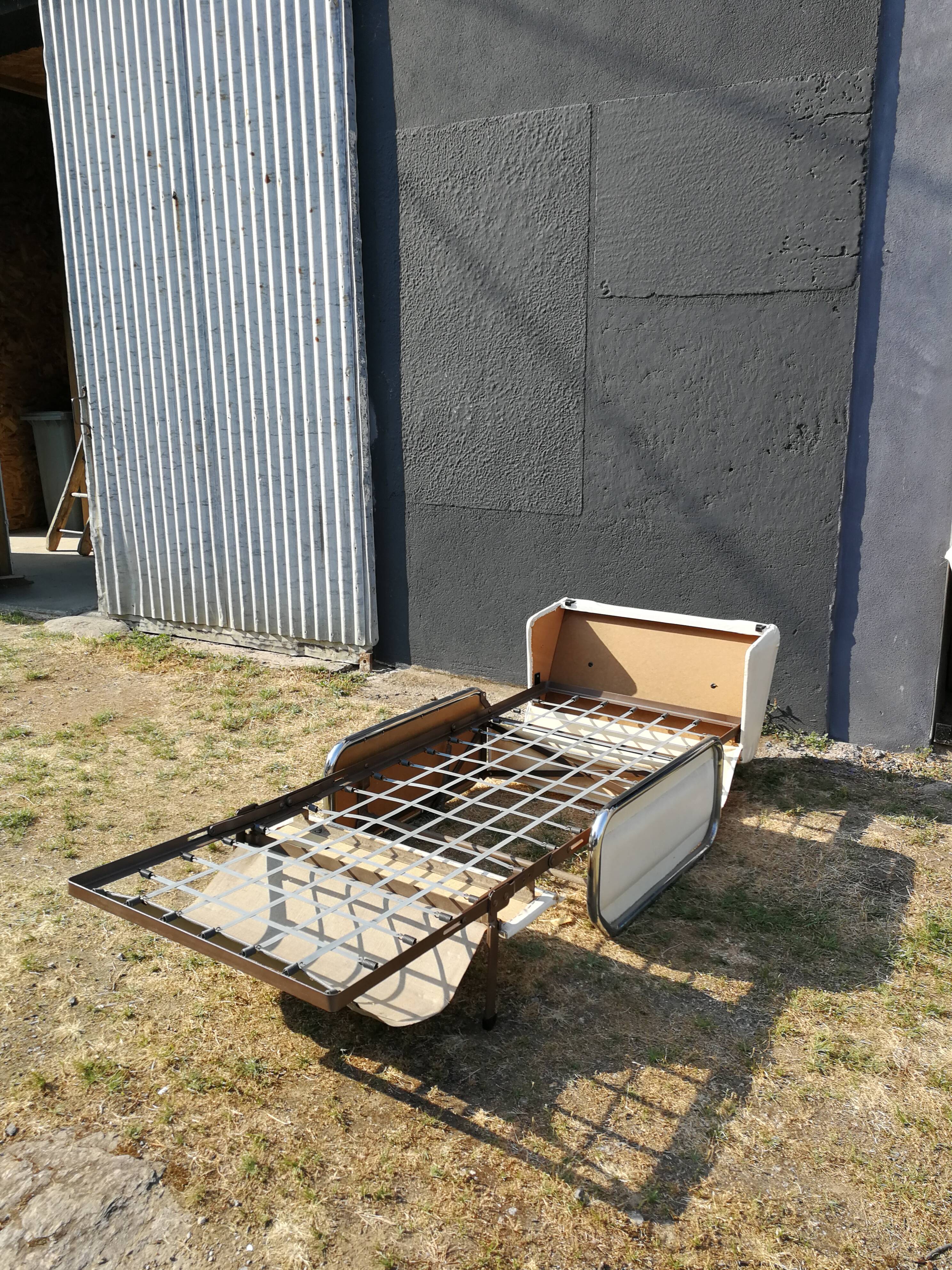 Convertible armchair Beka France 70's