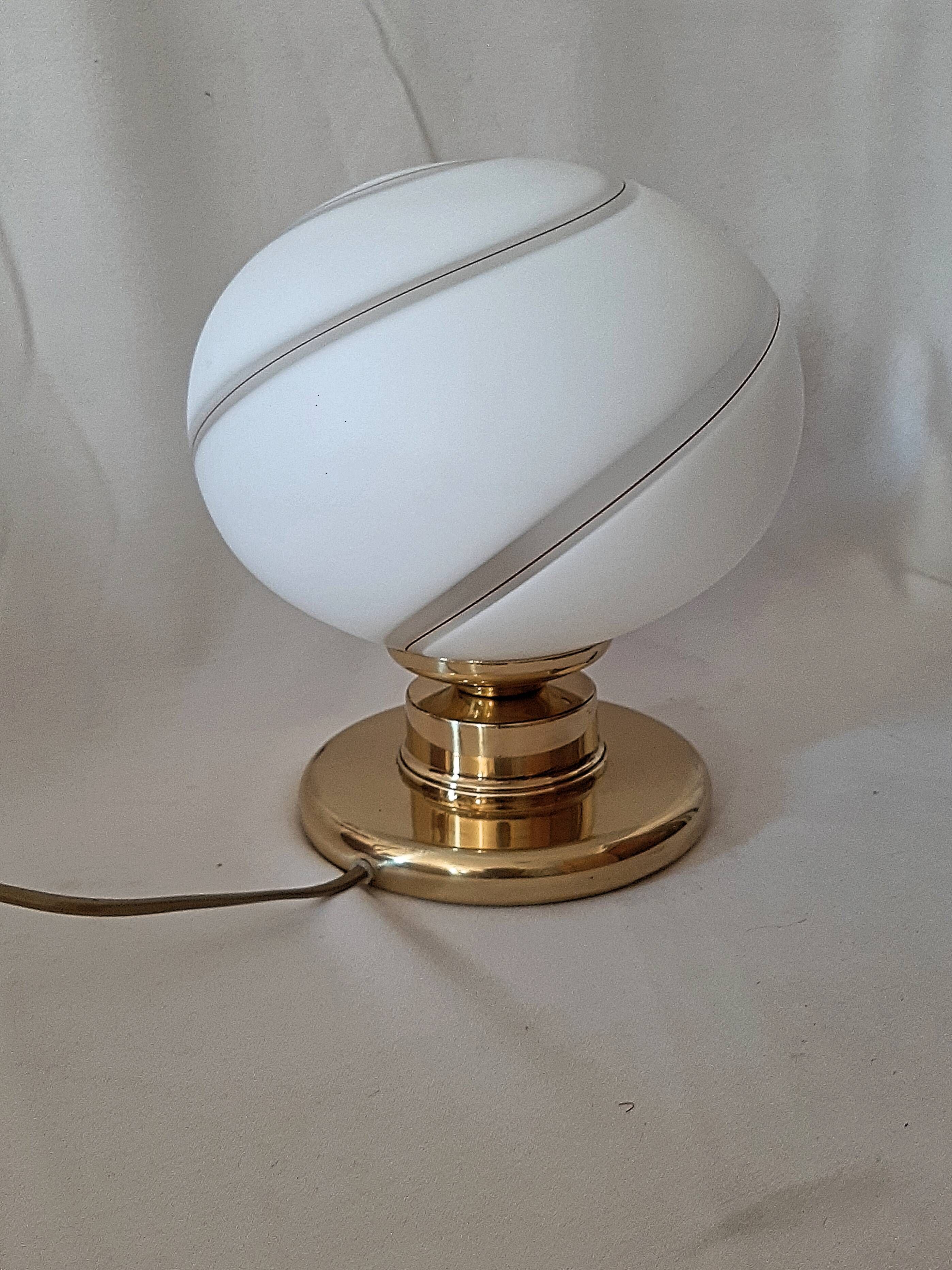 Murano lamp mid century modern pretty shape and design in glass italy 1970