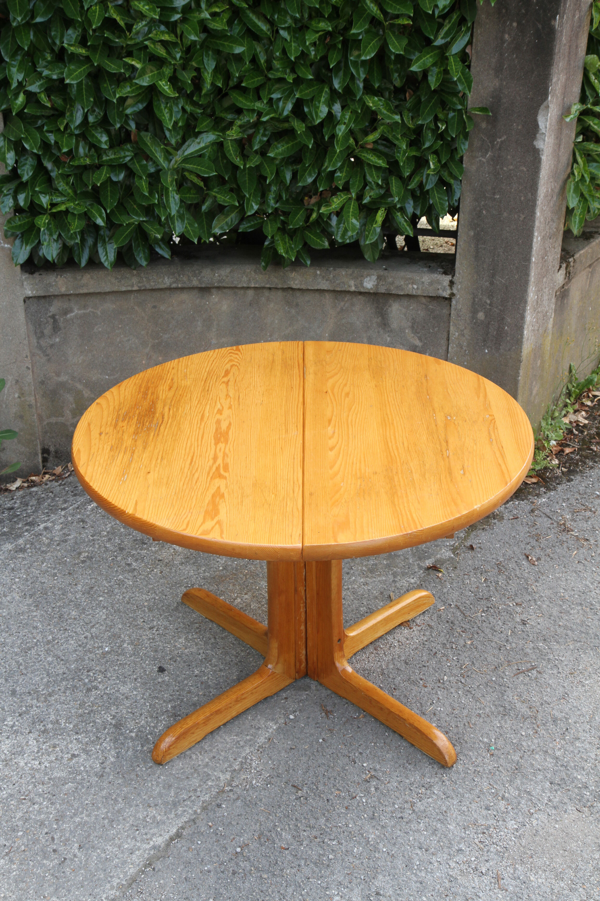 200cm pine expandable dining table