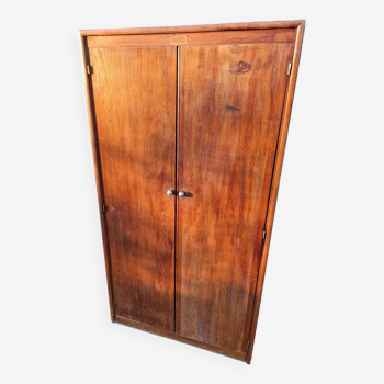 Armoire placage chène à 4 étagères