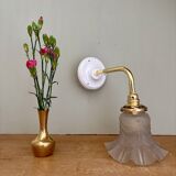 Applique coudé dorée tulipe vintage en verre dépoli