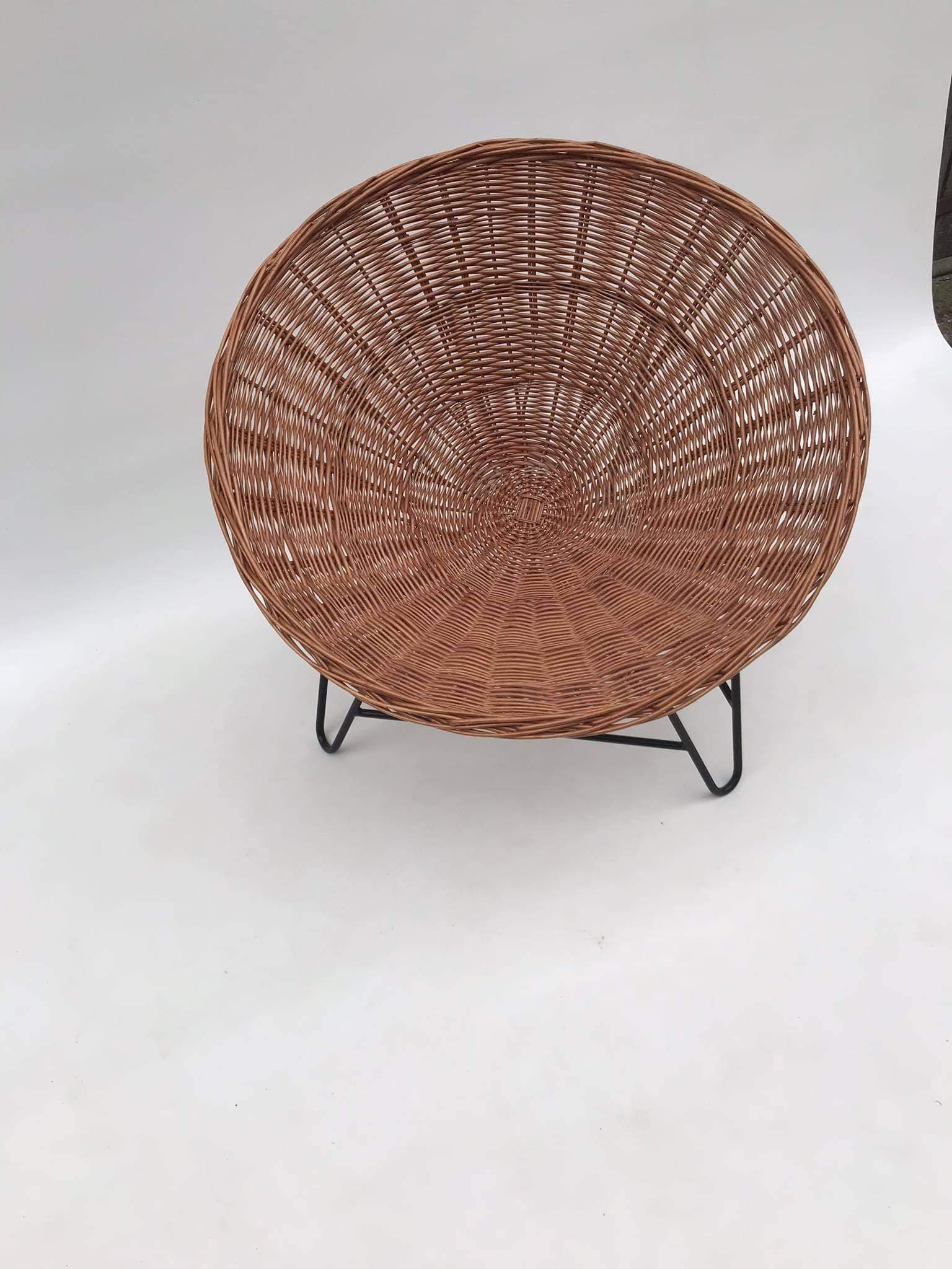 Fauteuil en rotin en forme de panier tissé des années 80, allemagne