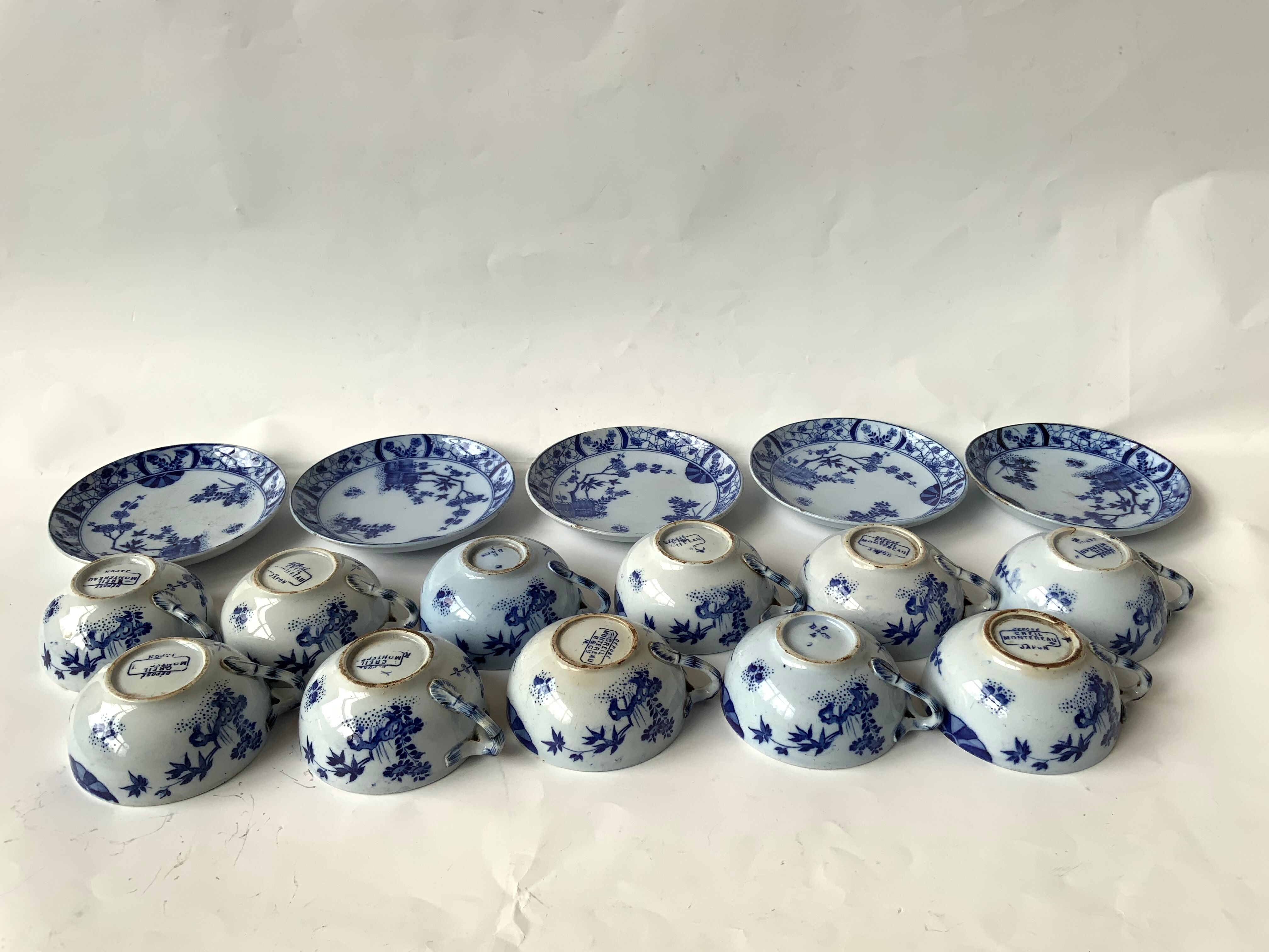 Old cups Creil & Montereau