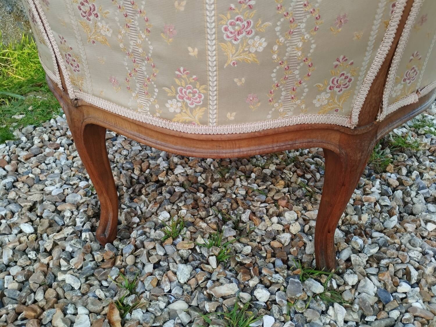 Paire de fauteuils anciens style louis xv
