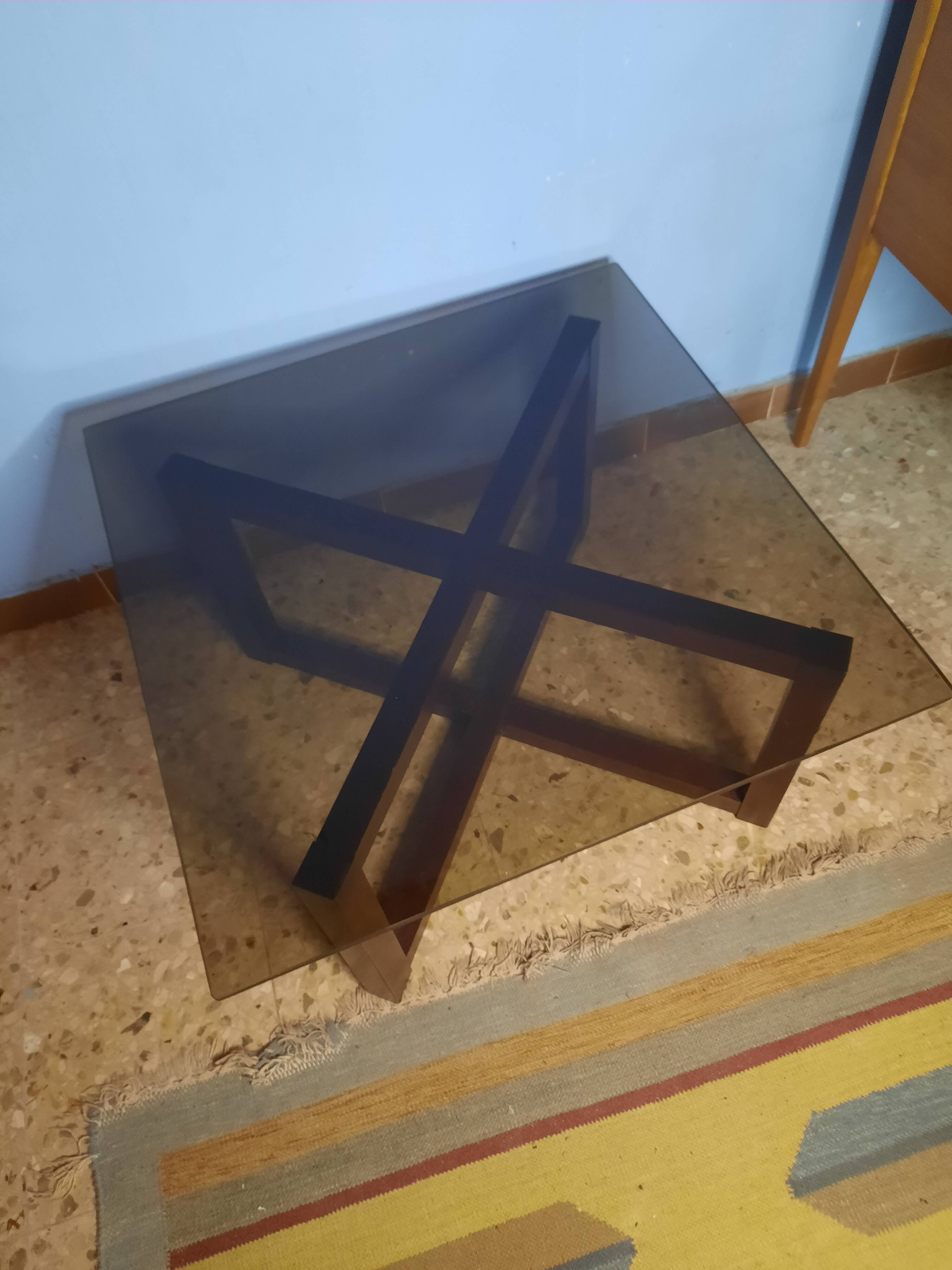 Table basse bois et verre fumé