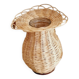 Vase en osier et verre forme fleur