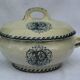 Ancienne soupière légumier faïence kg lunéville - monogramme p et décor rinceaux
