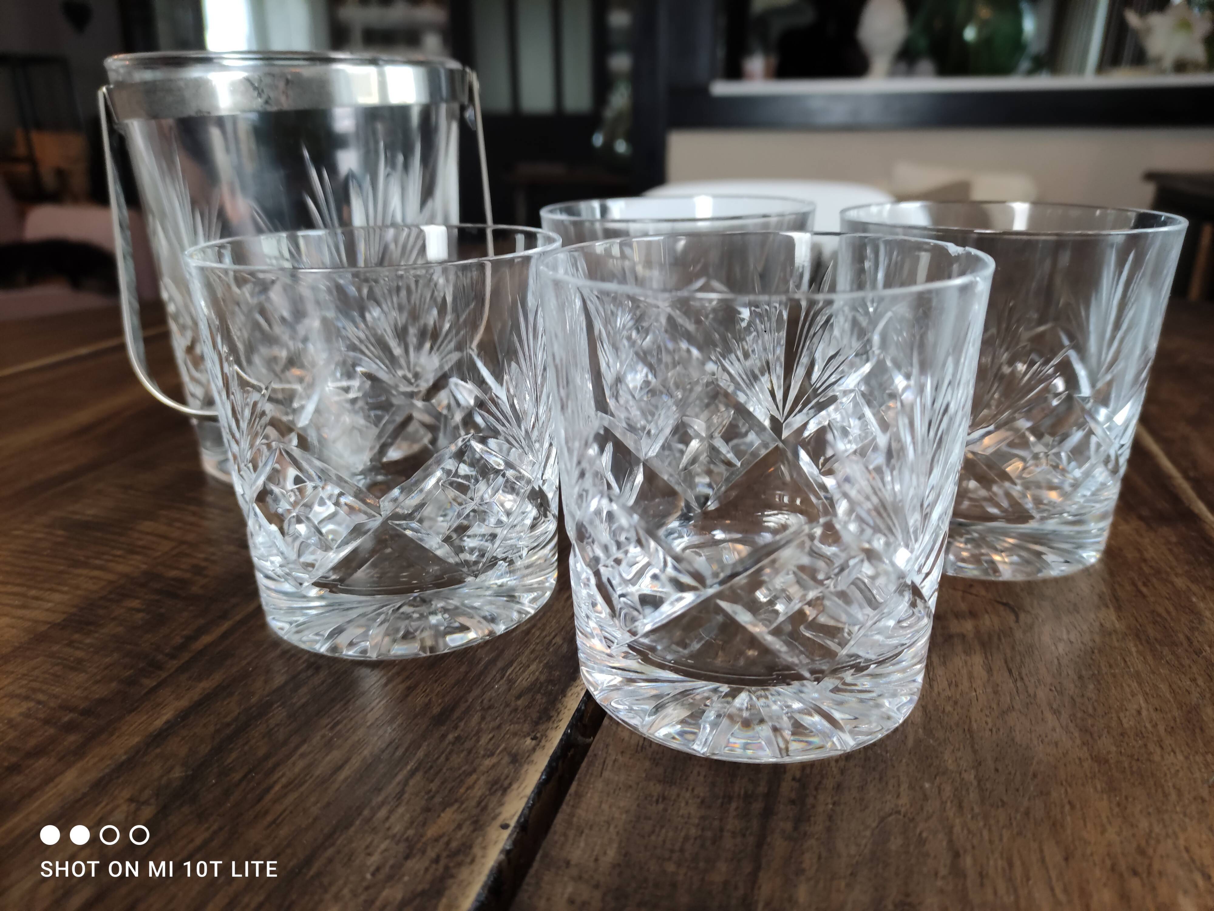 Whisky service 5 pieces in chiseled crystal