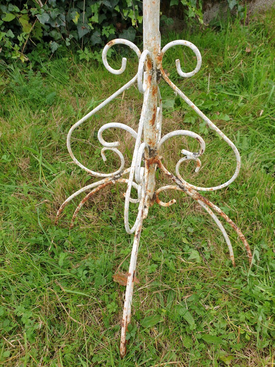 Metal garden lamp with cracked white paint - 1960s