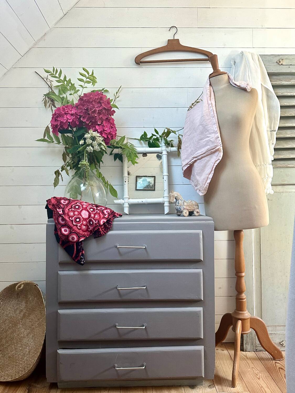 Ancien miroir en bois forme bambou