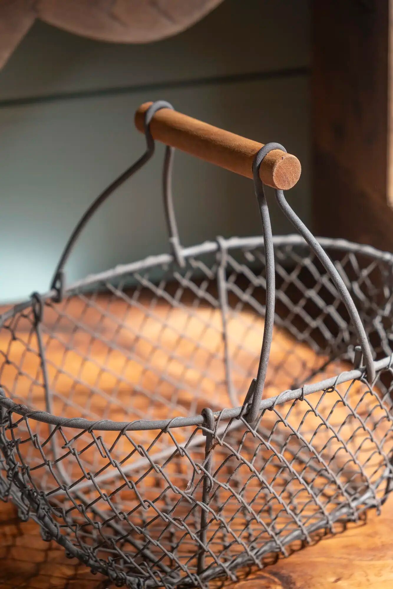 Metal basket "Thérèse"