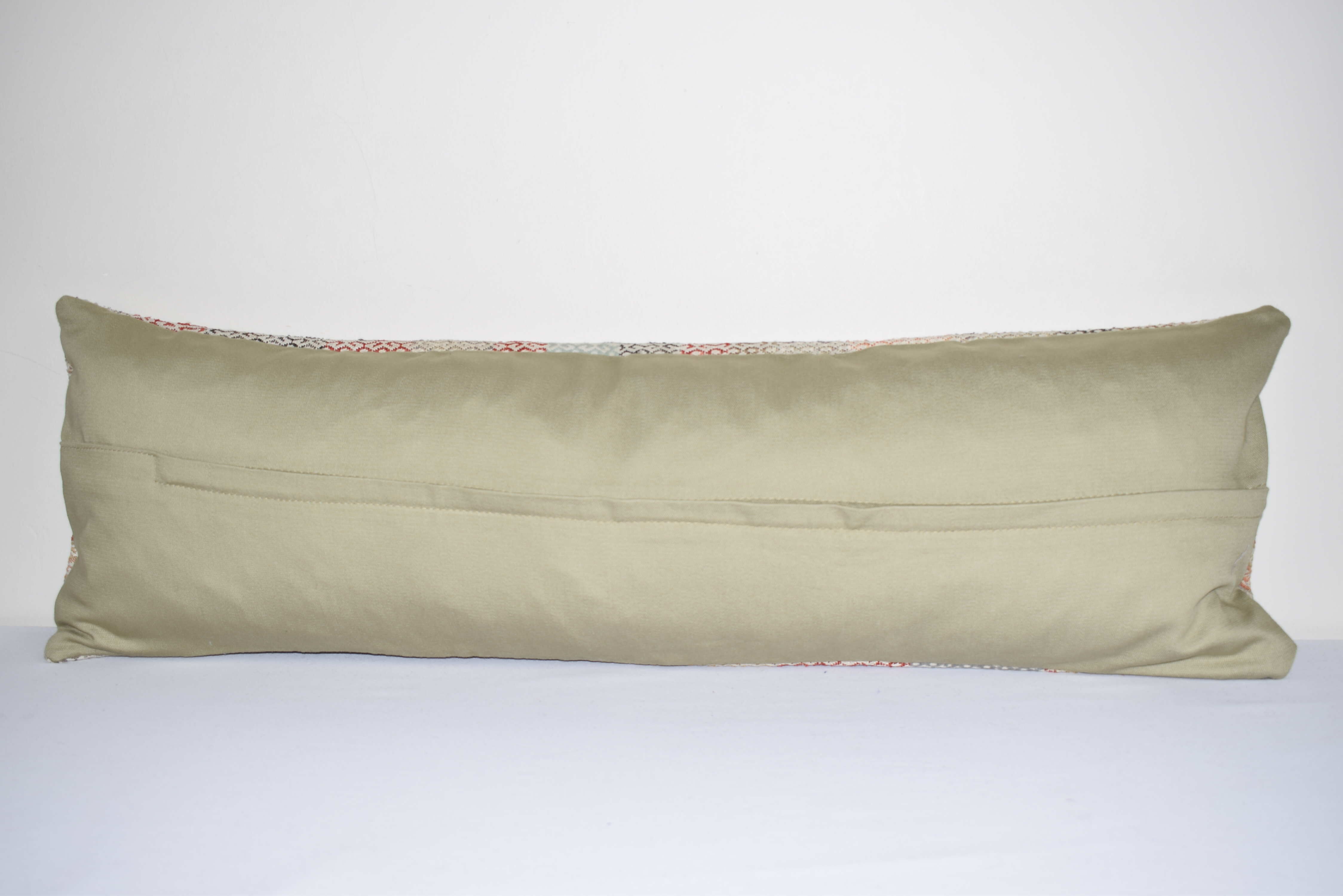 HAND-made wool cushion cover in KILim AK540