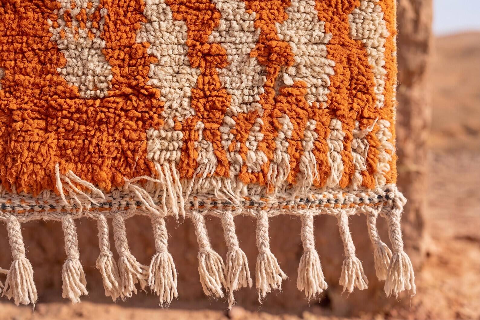 Luxury orange rug artisanal 200cm × 300cm