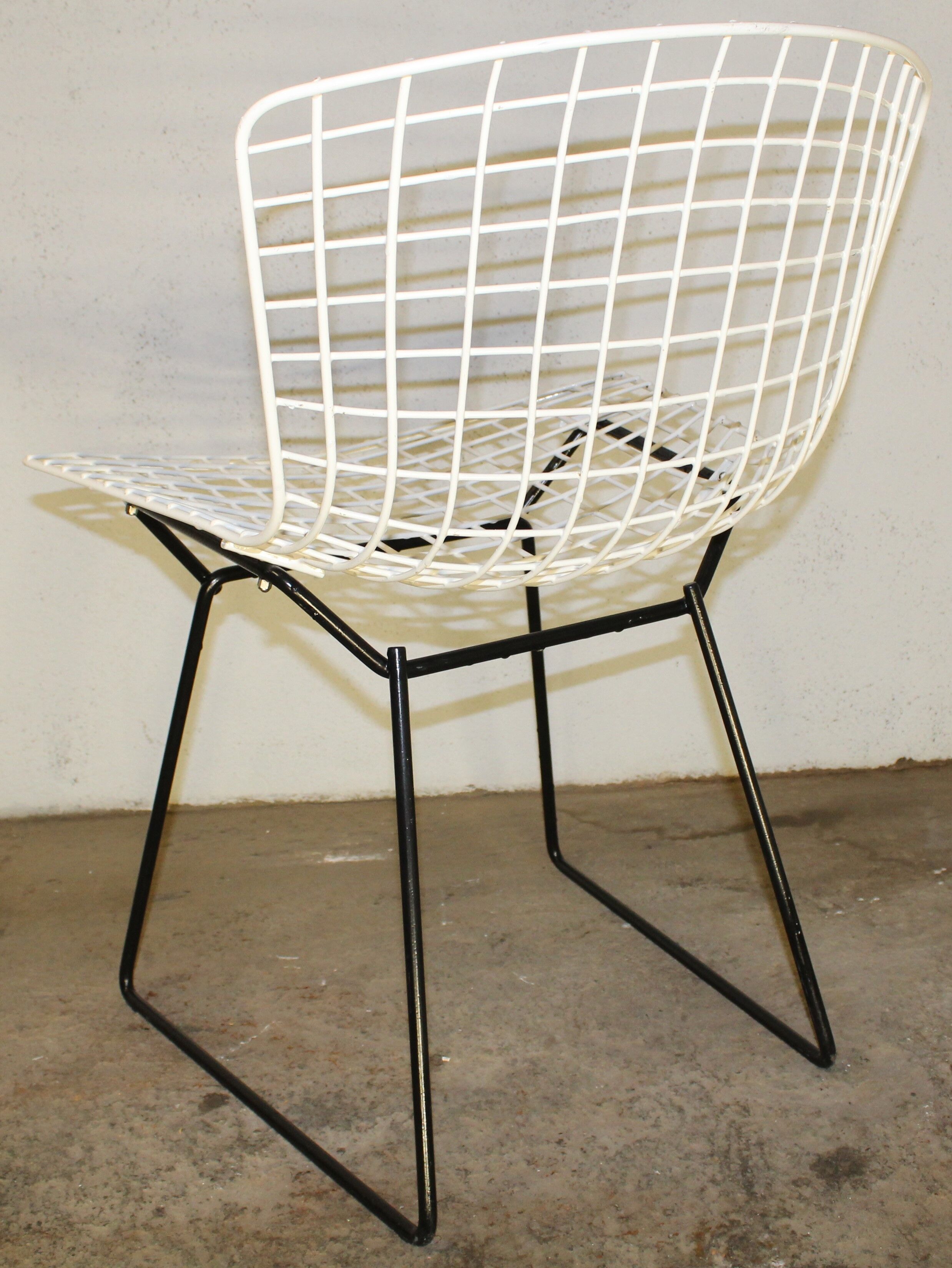 Chair by Harry Bertoia for Knoll international 1960