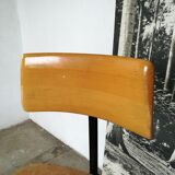 Swivel workshop chair