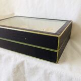 Naturalized butterfly frame