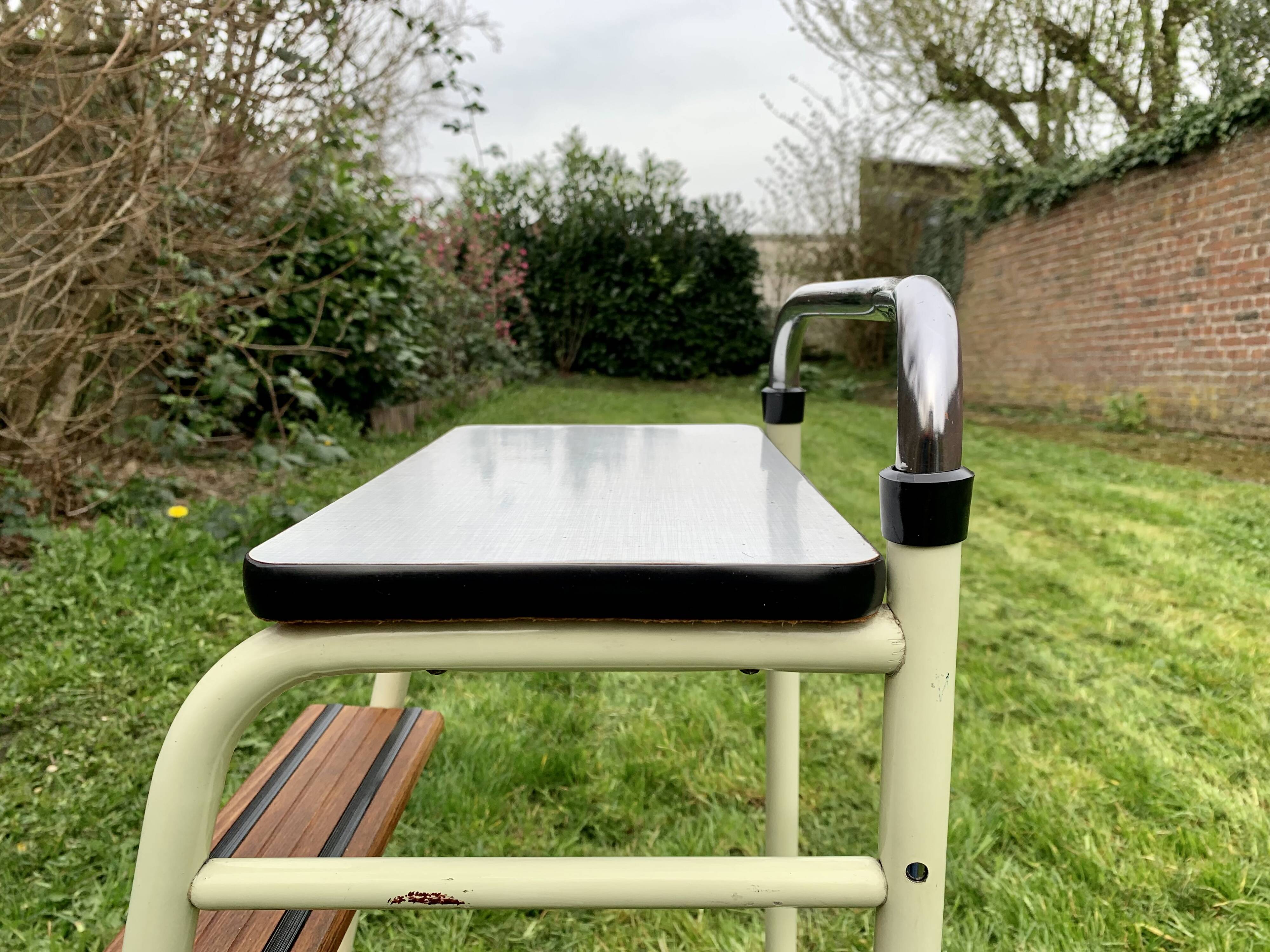 Vintage stepladder in Formica, wood and chromed metal