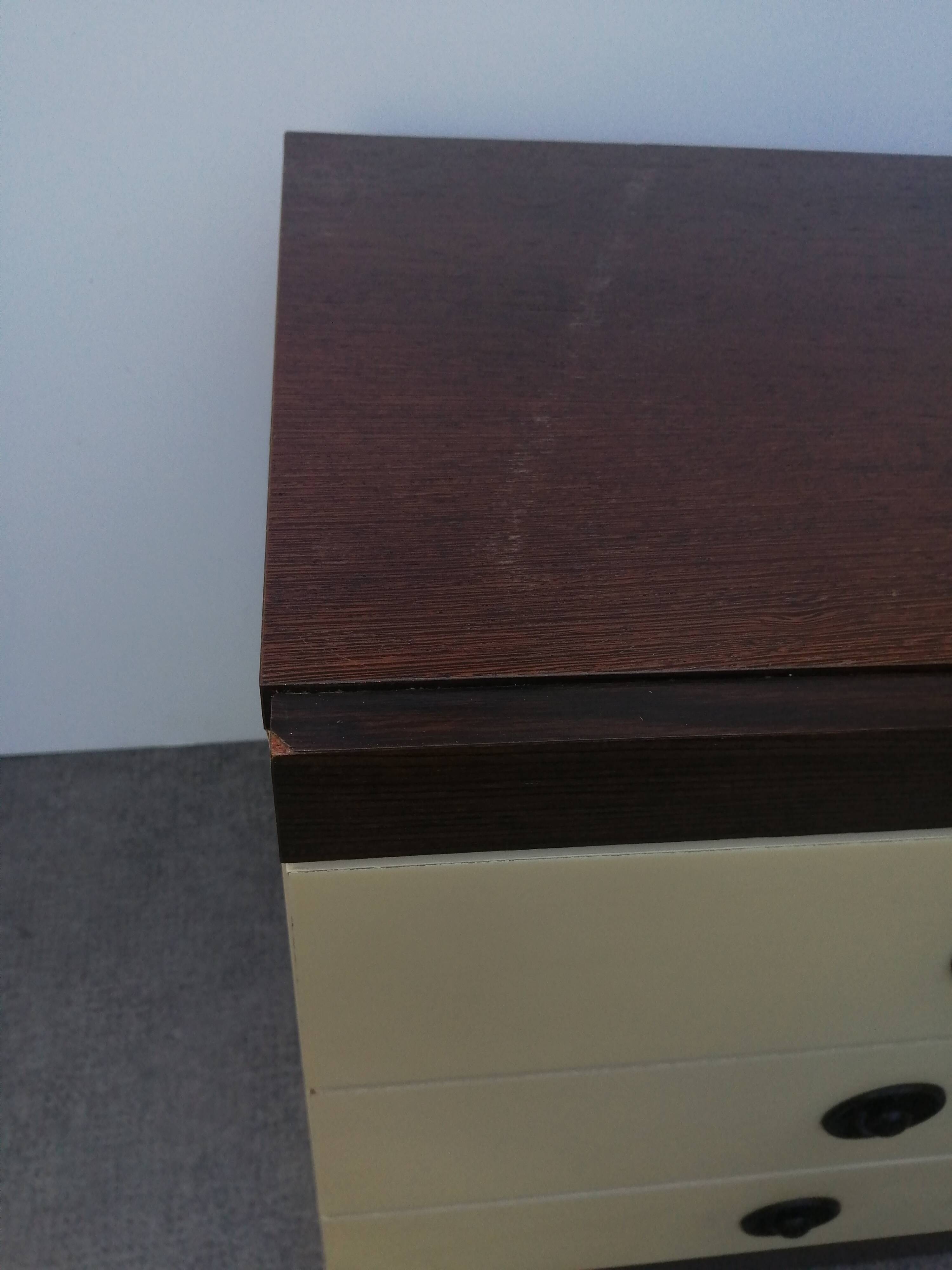 Vintage 3-drawer bedside table in wood and vintage veneer 1970