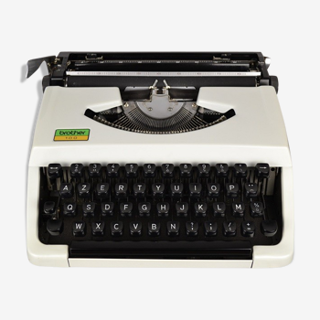 Machine à écrire mécanique Brother 100 - vintage 1960s