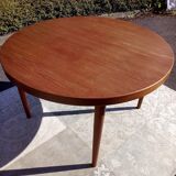 Scandinavian table