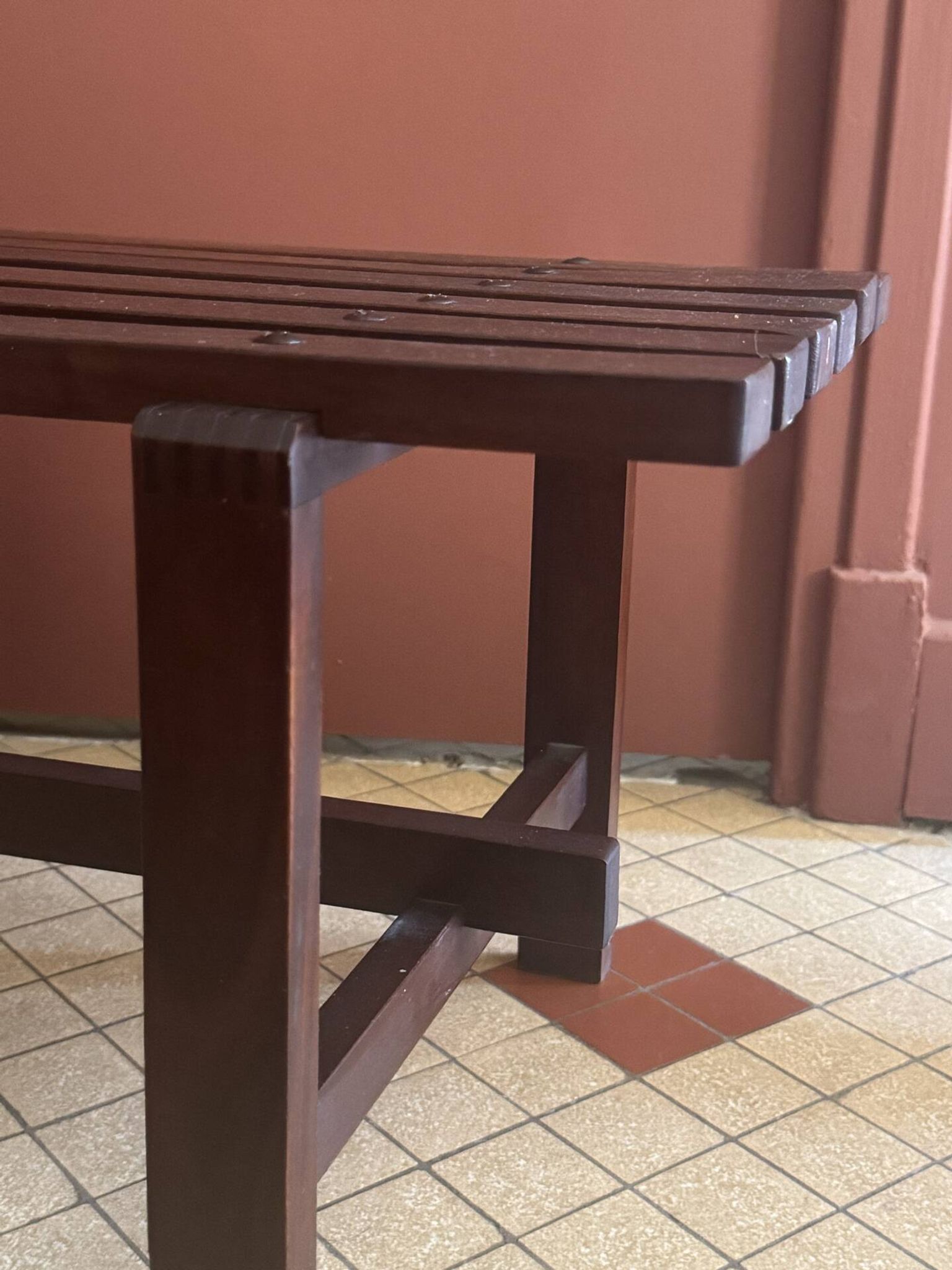 Banc en teck Ezio Longhi