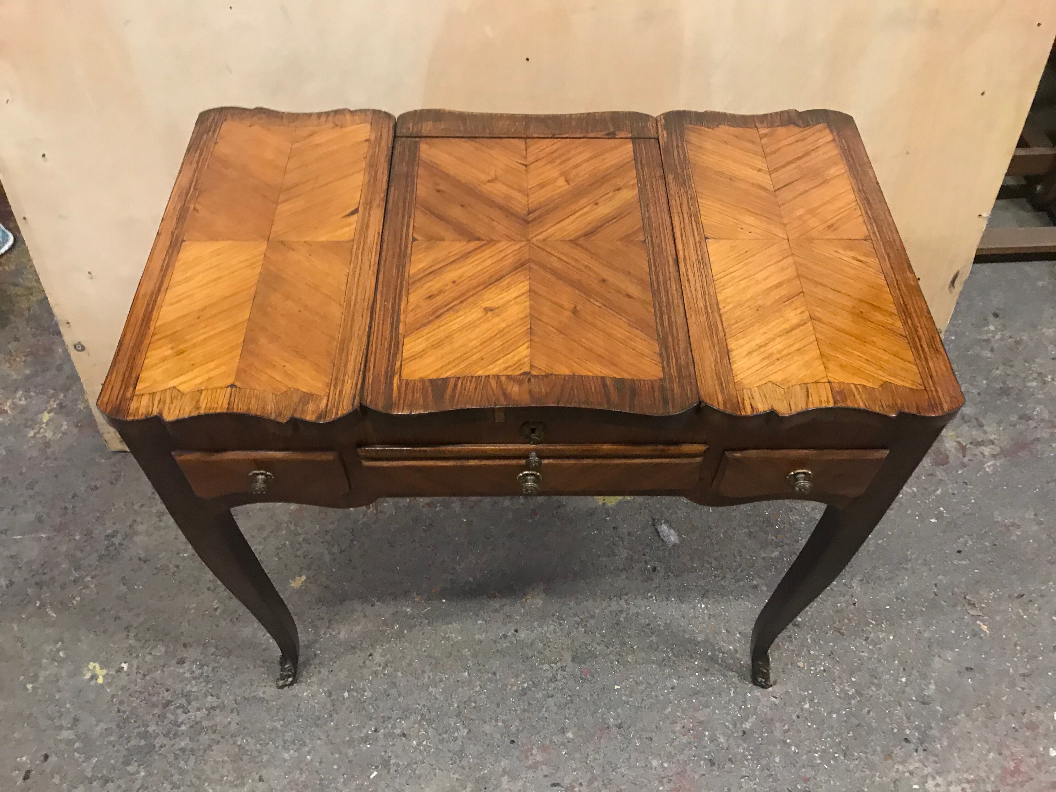 Hairdresser Louis XV style marquetry