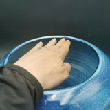 Blue ceramic bowl and its undercut