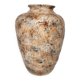 Ceramic vase