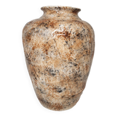 Ceramic vase