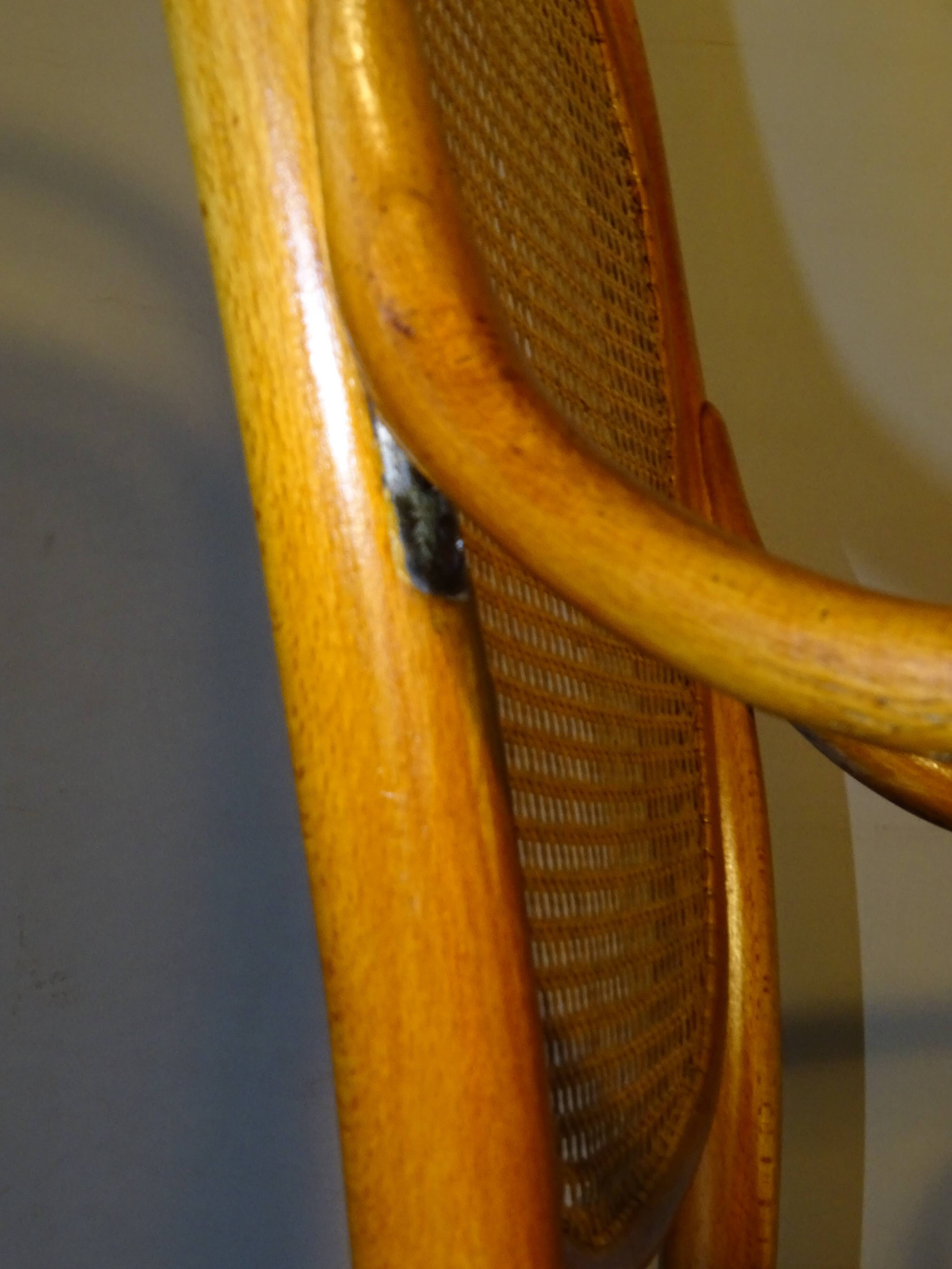 Fauteuil Thonet N°12 1875, cannages d'origine