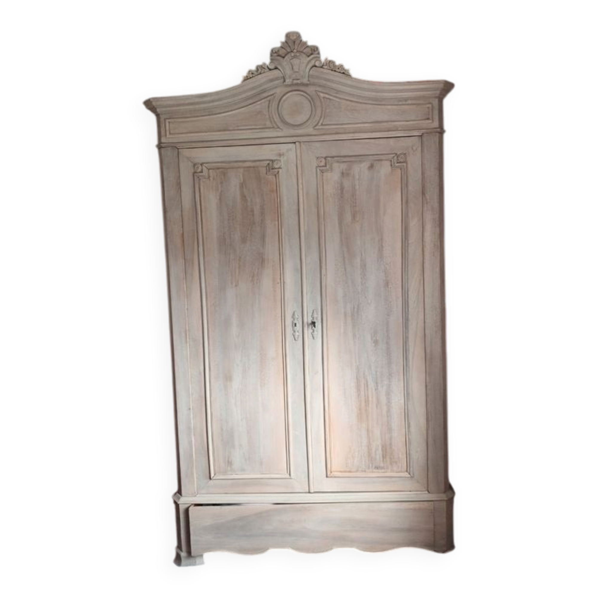 Armoire bois massif cérusé