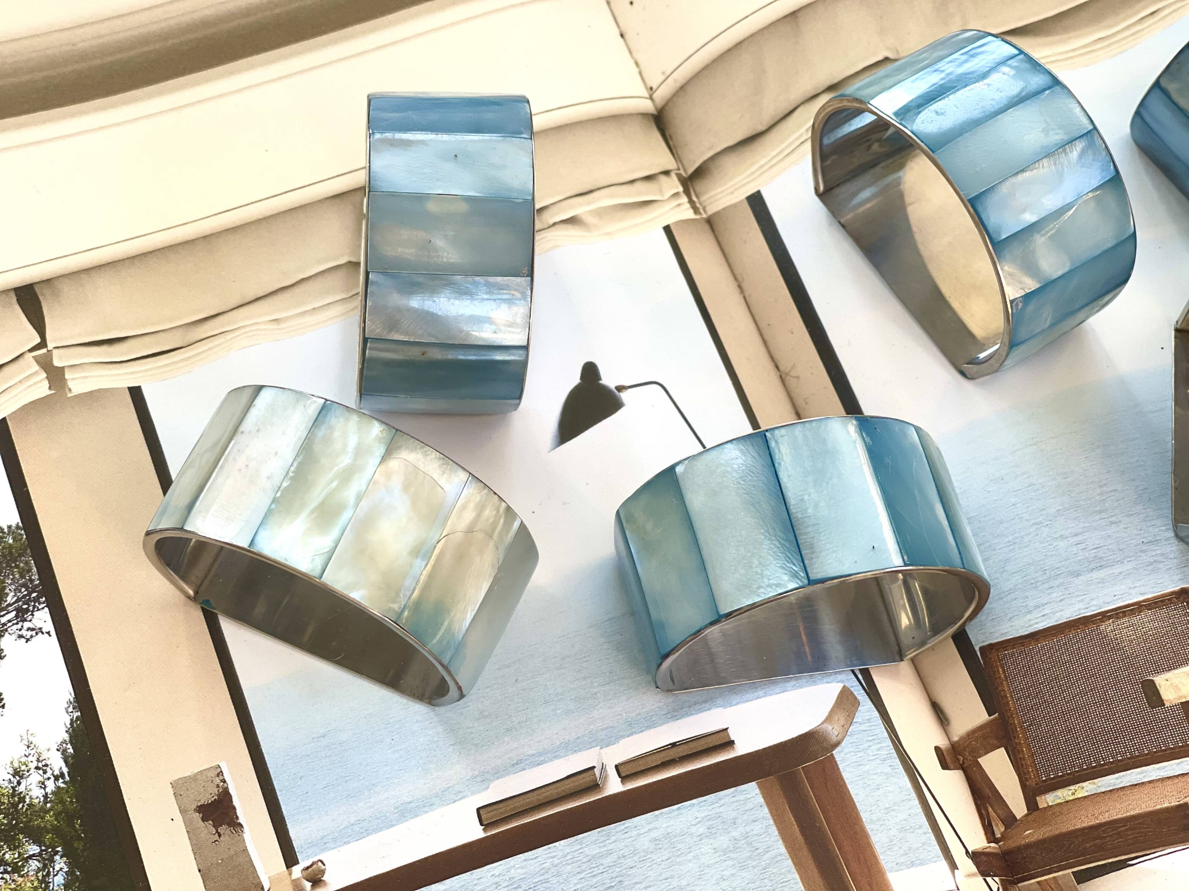 10 rounds of mother-of-pearl towels 1960