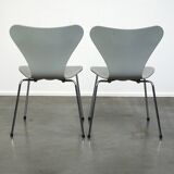 Set of 4 original grey Fritz Hansen butterfly chairs from 1984 Danish design