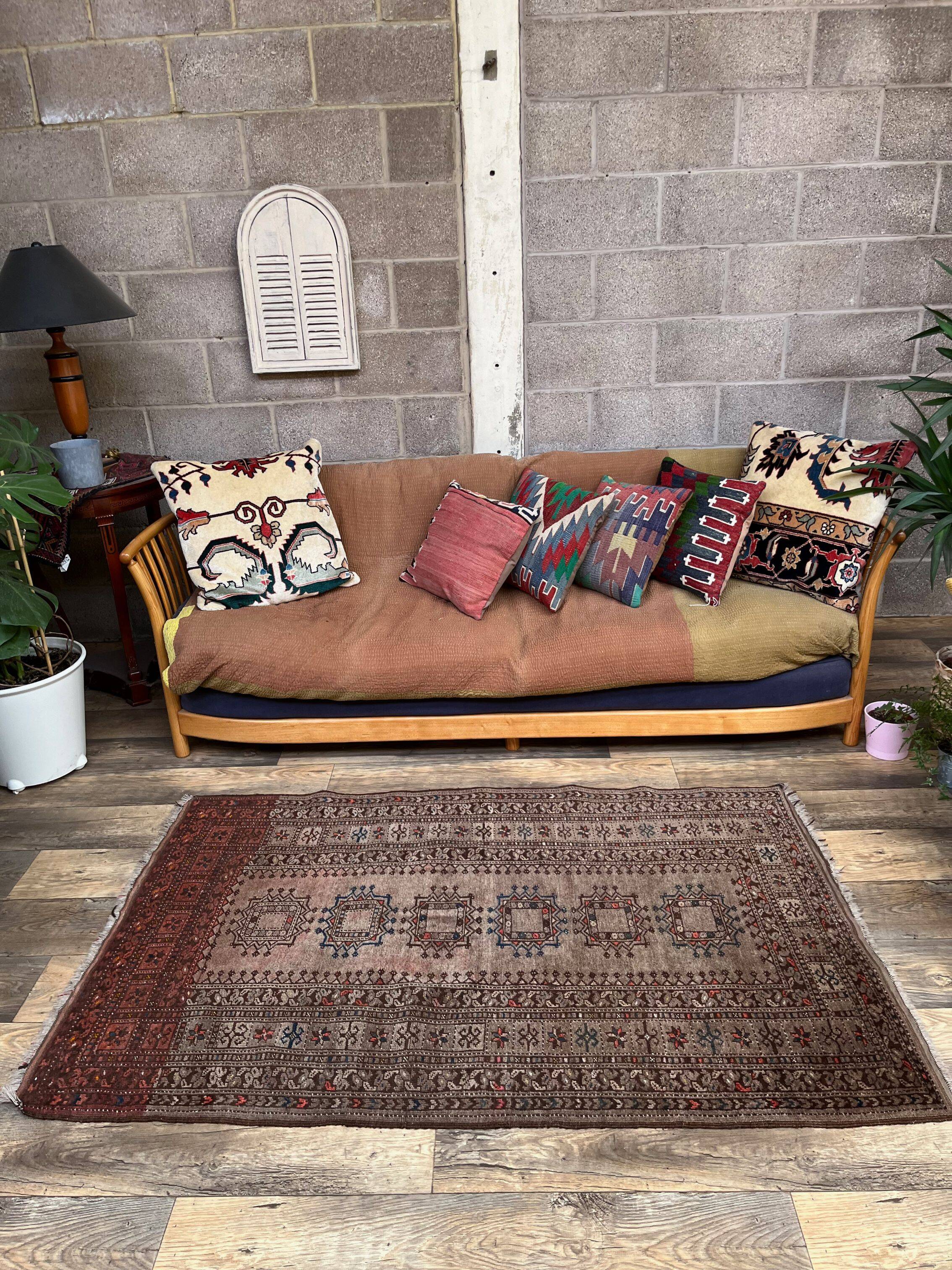 Vintage Afghan Turkoman village Rug 170x112 cm, Red, Black Tribal Medium