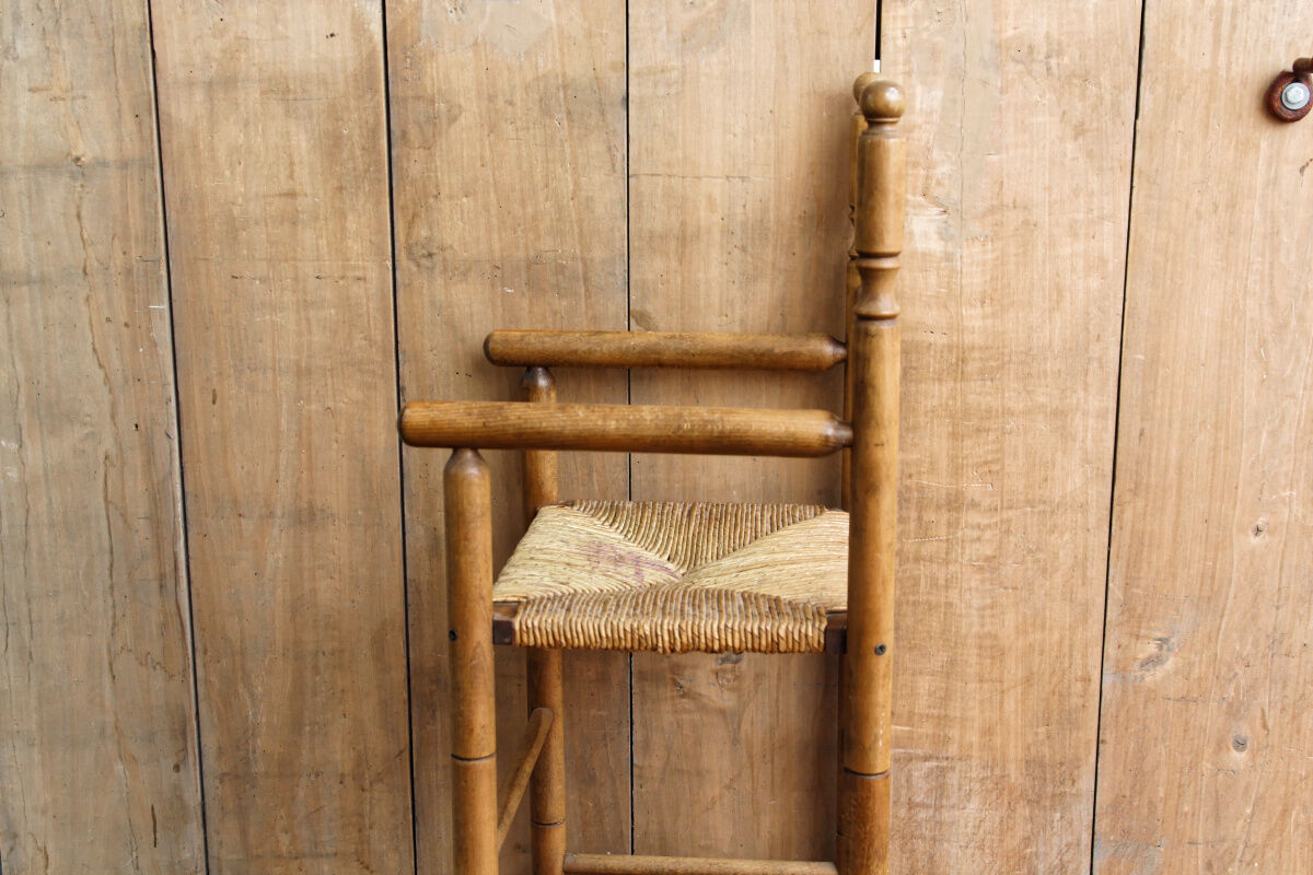 Mulched high chair, turned wood
