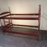 Twin/bunk beds