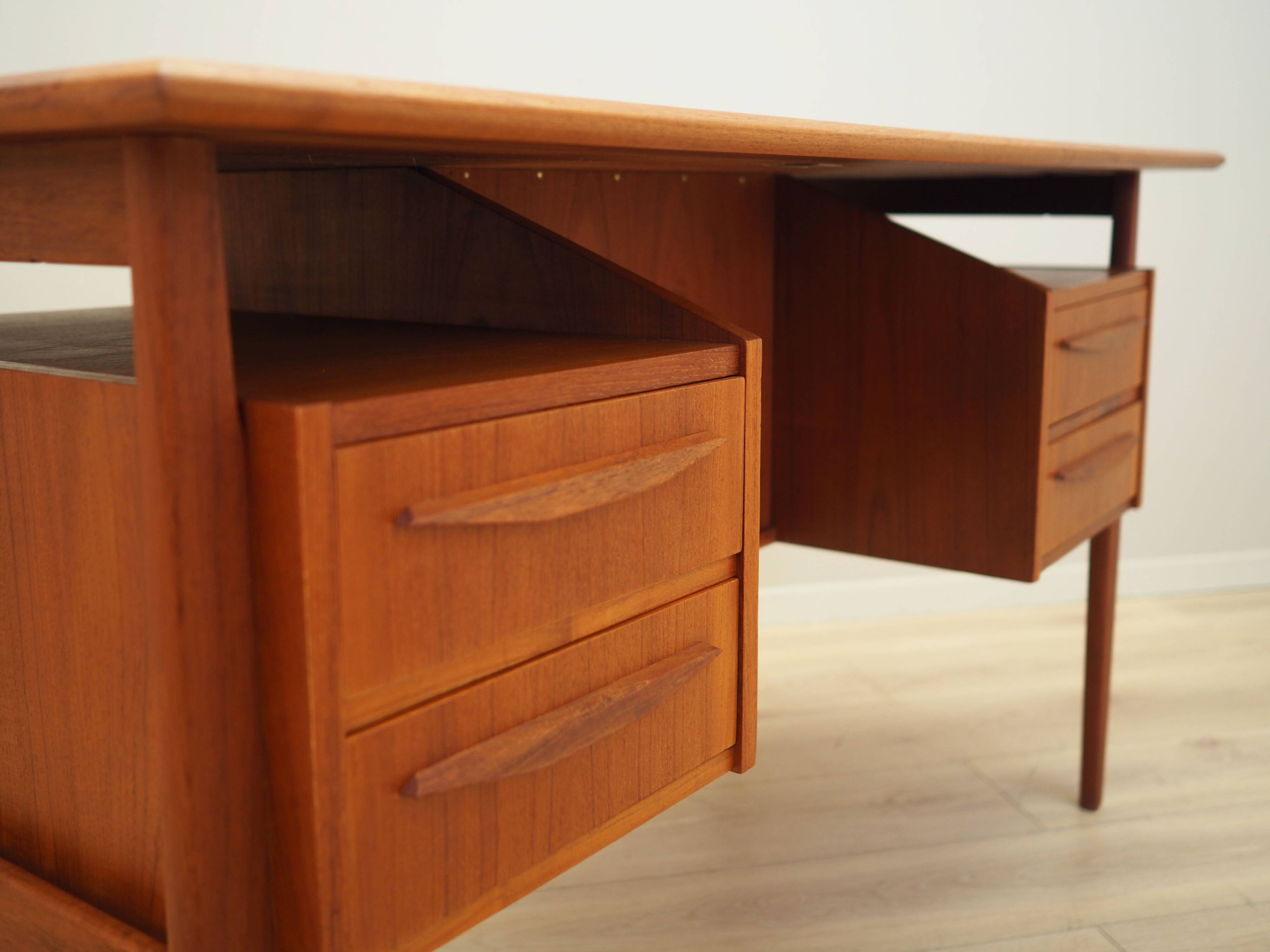 Teak desk, Danish design, 1970s, designer: Gunnar Nielsen, manufacturer: Tibergaard