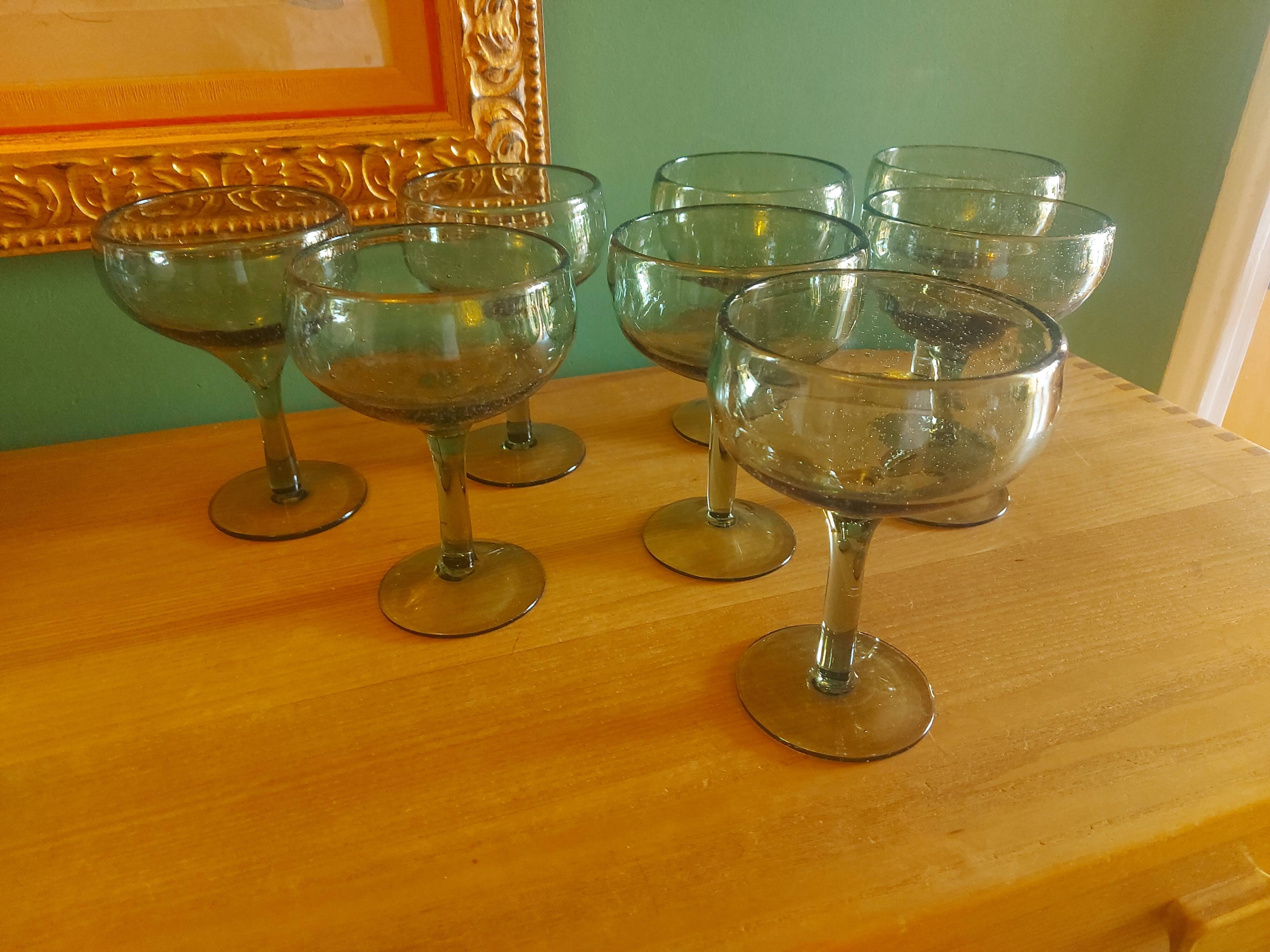 8 glasses in blown glass from Biot (cocktail, fruit cup)