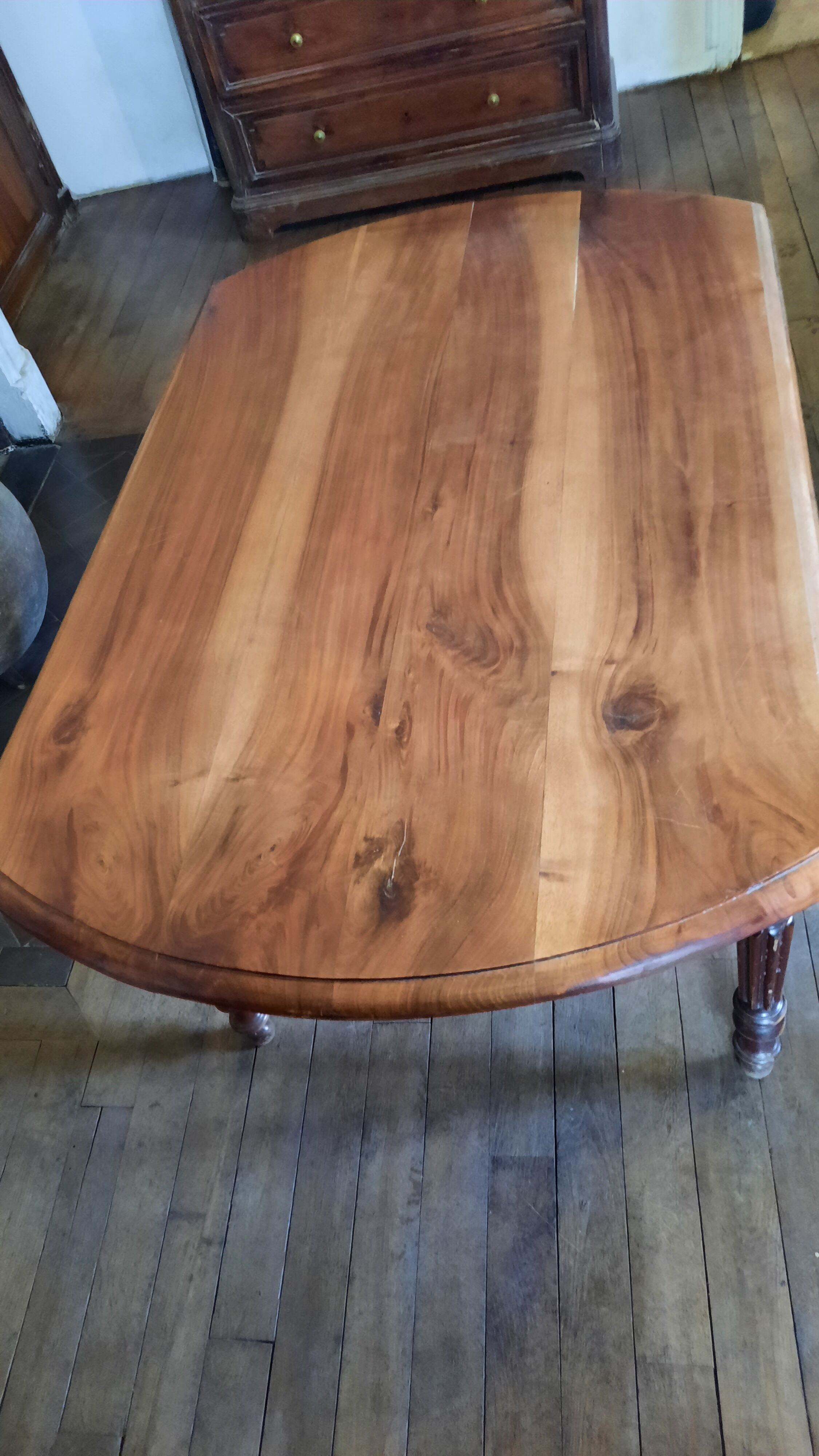 Walnut shutter table